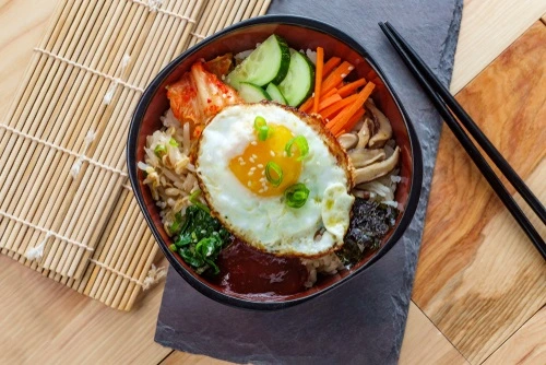 Bibimbap makanan korea halal - CIMB Niaga