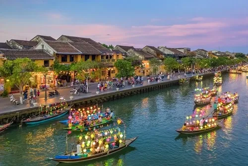 Kota Tua Hoi An tempat wisata Vietnam - CIMB Niaga