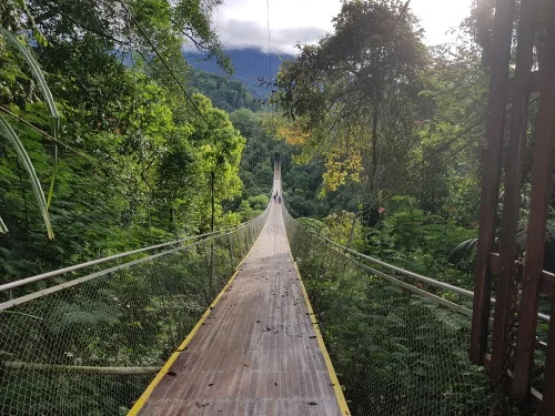 wisata sukabumi jembatan gantung situ gunung - CIMB Niaga