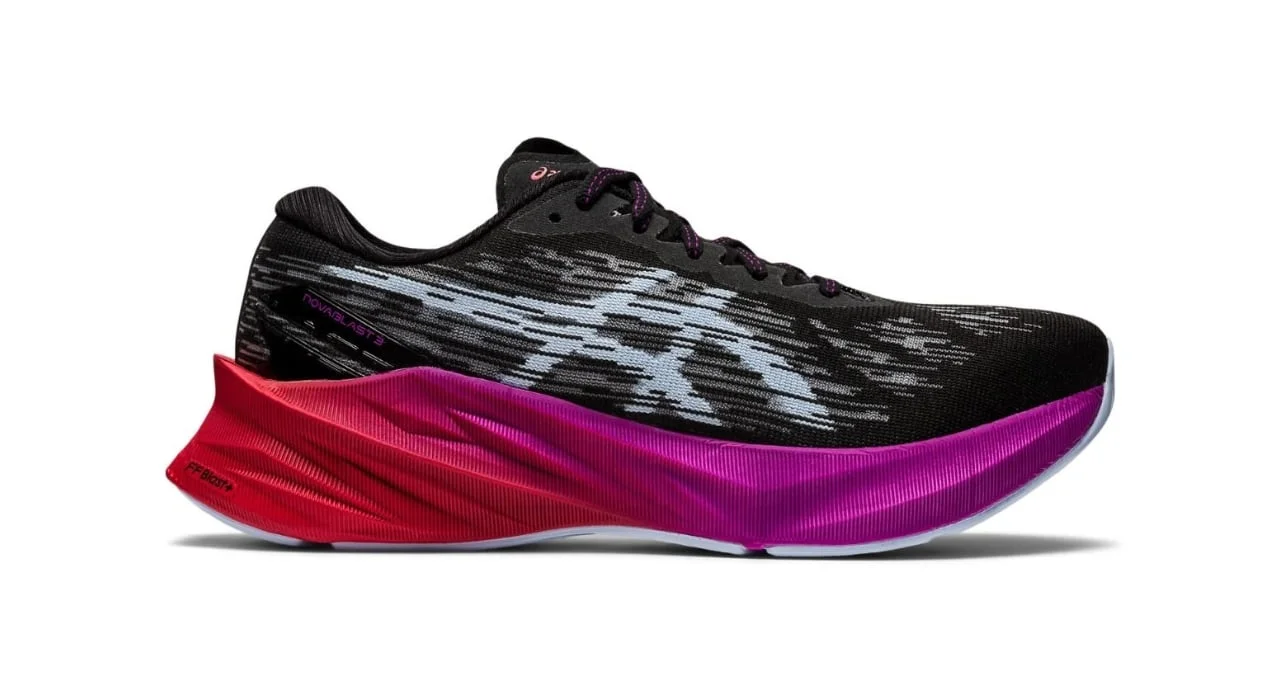 rekomendasi sepatu lari all-around running shoes - CIMB Niaga