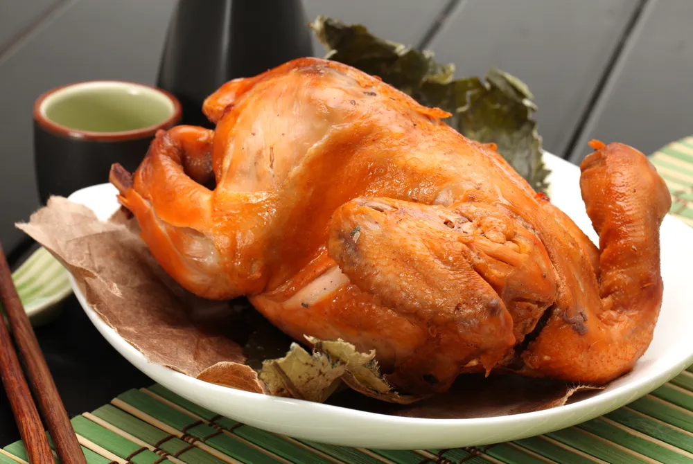 Makanan Khas China Beggars Chicken - CIMB Niaga