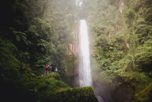 Wisata Tegal Curug Cantel - CIMB Niaga