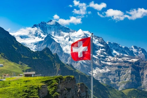 Daya tarik tempat wisata di Swiss - CIMB Niaga