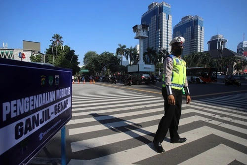 Jenis pelanggaran tilang elektronik dan dendanya - CIMB Niaga