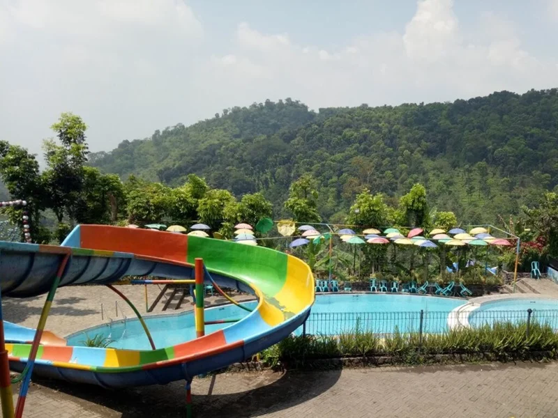 Wisata Trawas Duyung Trawas Hills - CIMB Niaga