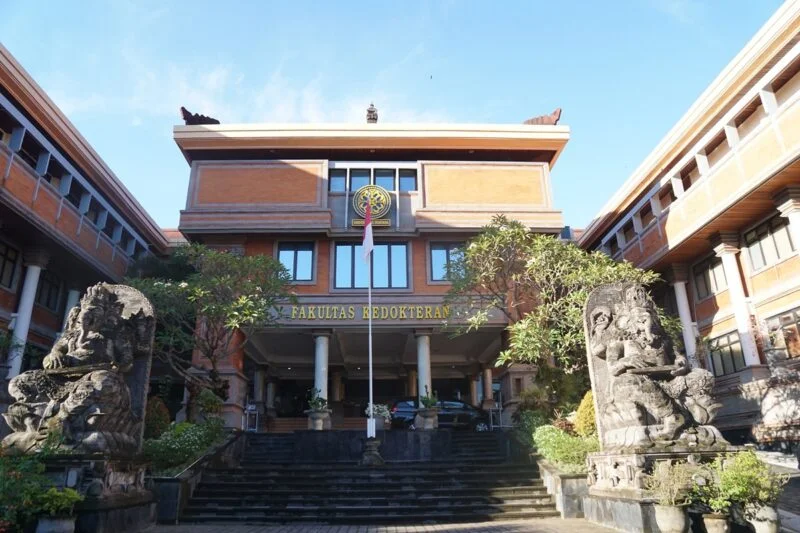 Fakultas Kedokteran Universitas Udayana - CIMB Niaga