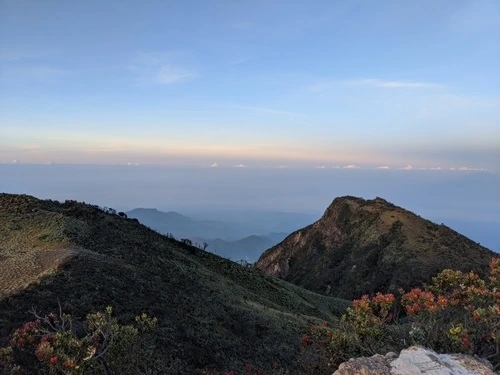 wisata tawangmangu gunung lawu - CIMB Niaga