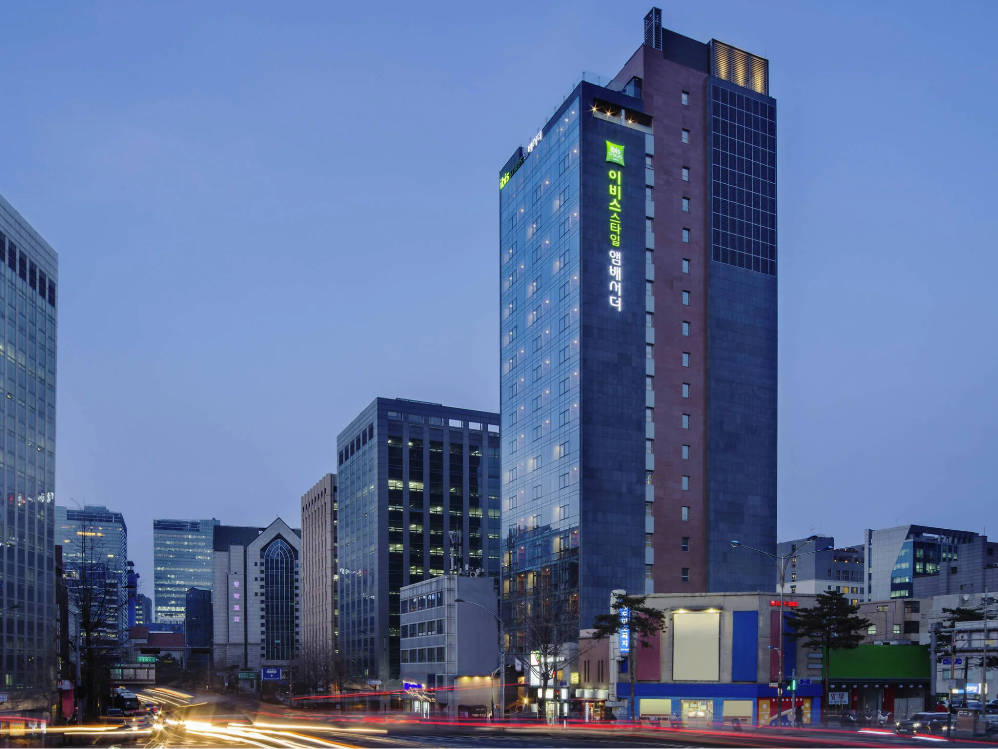 Hotel di Seoul ibis Styles Ambassador Seoul Myeongdong - CIMB Niaga