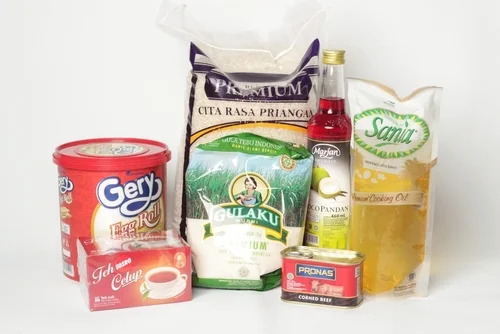 jualan papket sembako saat bulan puasa - CIMB Niaga