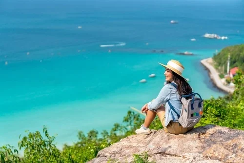 Liburan singkat sebagai bentuk self reward - CIMB Niaga