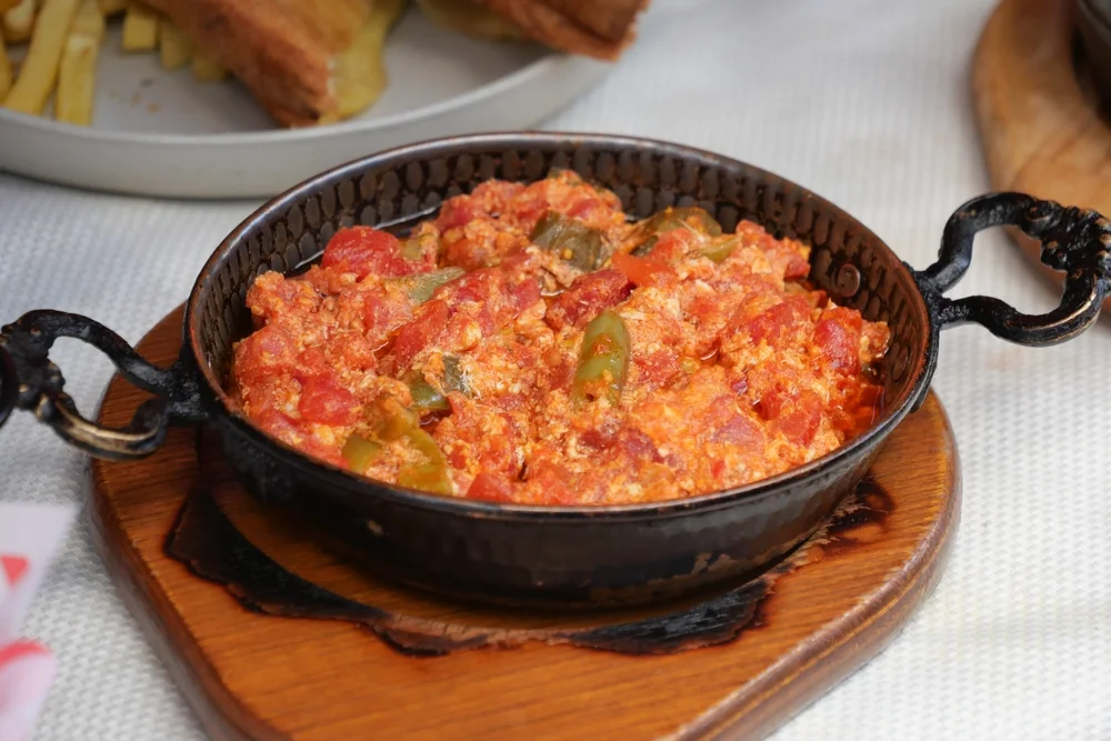 Menemen Makanan Khas Turki - CIMB Niaga