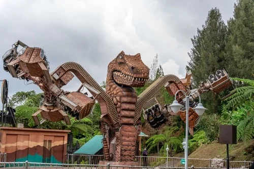 Wisata Berastagi Mikie Funland - CIMB Niaga