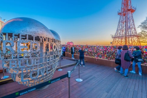 Namsan Seoul Tower Wisata Korea Selatan - CIMB Niaga