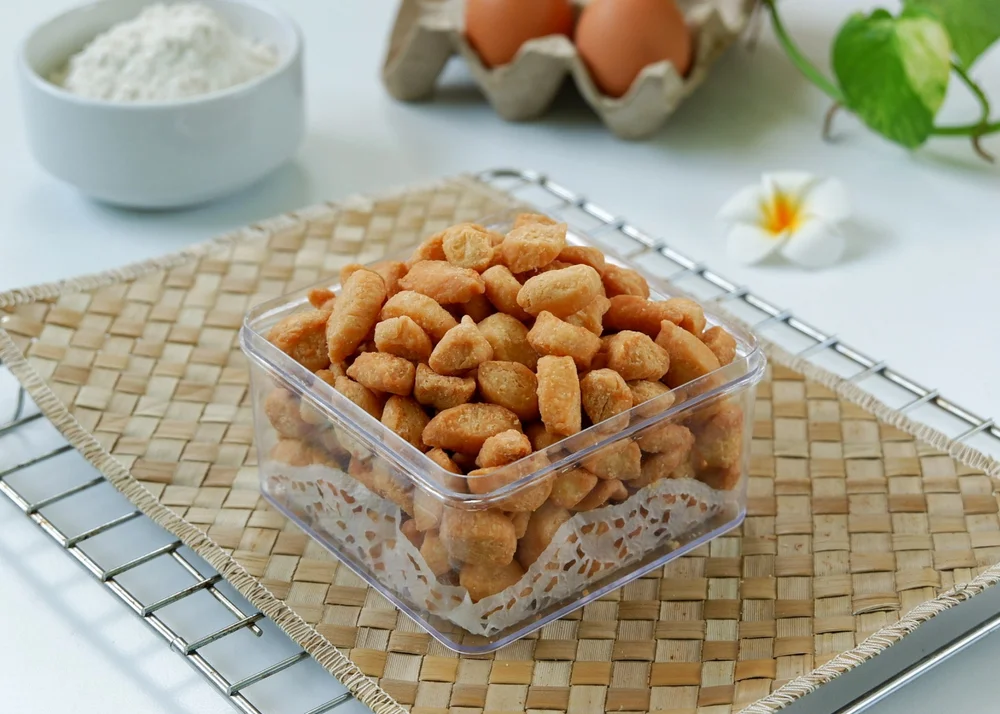 Oleh-oleh Khas Jakarta Biji Ketapang - CIMB Niaga