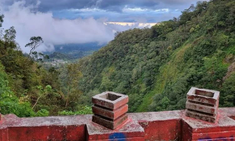 Wisata Berastagi Penatapan Doulu - CIMB Niaga