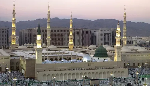 Sejarah Masjid Nabawi - CIMB Niaga