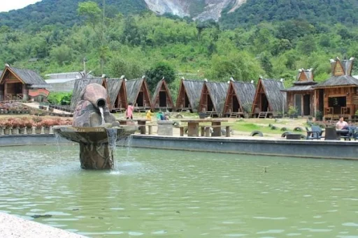 Wisata Berastagi Pemandian Air Panas Sidebuk Debuk - CIMB Niaga