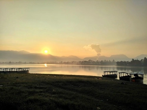 Situ Cileunca salah satu destinasi Wisata Pangalengan - CIMB Niaga