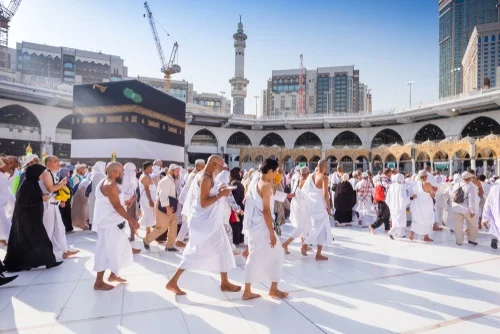 tata cara haji tawaf ifadah - CIMB Niaga