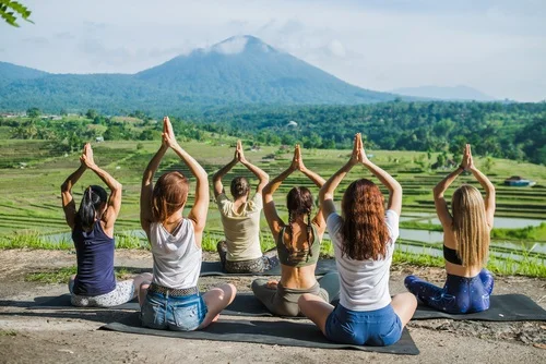 liburan yang seru wellness tourism - CIMB Niaga